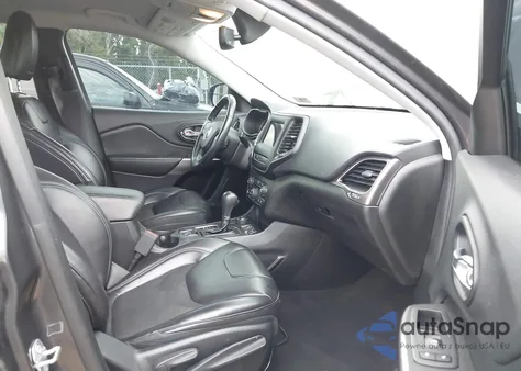 2019 Jeep Cherokee Latitude Plus 4X4 z USA, uszkodzony, nr VIN 1C4PJMLB4KD300152